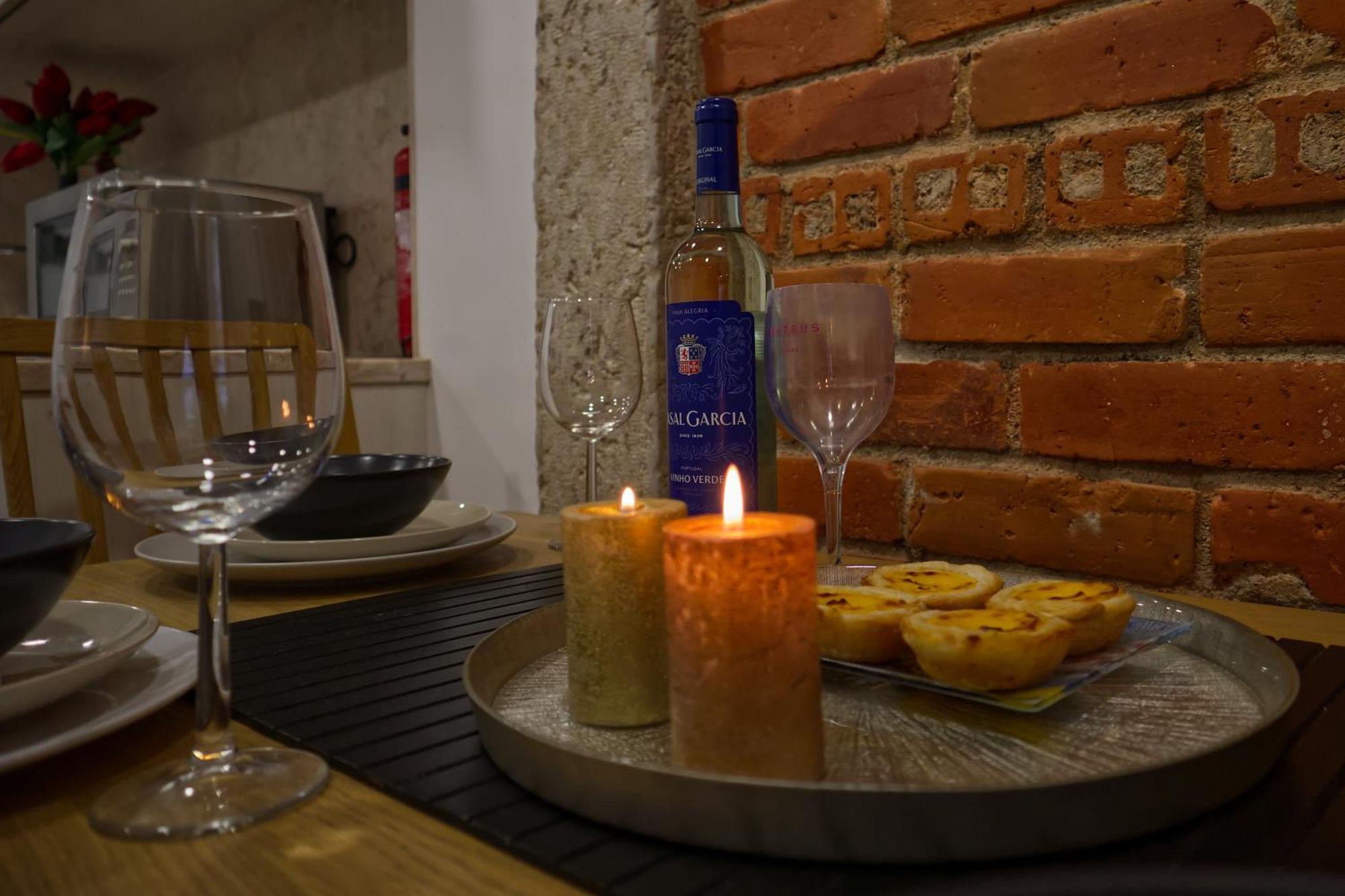 Apartment Homey Haven With A Rustic Charm Lisbon